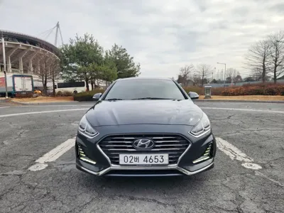 Hyundai Sonata 2019, 240000 км, за 5814.34 USD