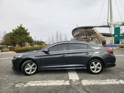 Hyundai Sonata 2019, 240000 км, за 5814.34 USD - фото 14
