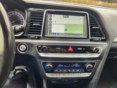 Hyundai Sonata 2019, 240000 км, за 5814.34 USD - фото 17