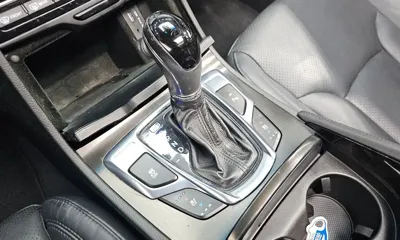 Hyundai Grandeur 2015, 103652 км, за 4294.68 USD - фото 9