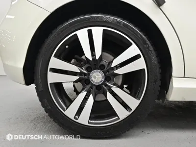Mercedes-Benz A-Class 2015, 115500 км, за 4493.06 USD