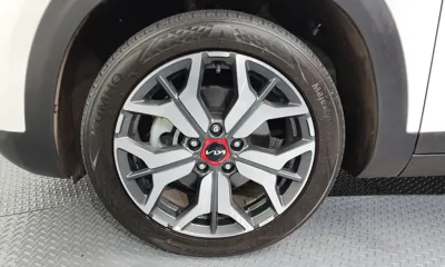 Kia Seltos 2023, 19107 км, за 16214.1 USD