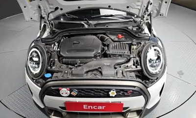 MINI Cooper 2023, 19412 км, за 17395.3 USD - фото 6