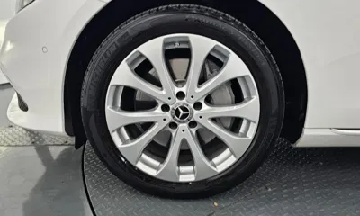Mercedes-Benz E-Class 2019, 84126 км, за 17551.84 USD
