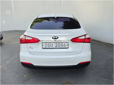 Kia K3 2015, 100295 км, за 3150.85 USD