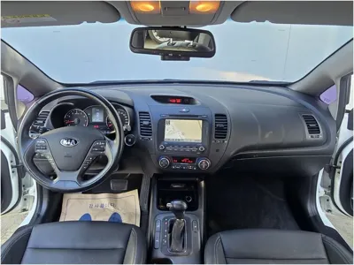 Kia K3 2015, 100295 км, за 3127.04 USD - фото 8