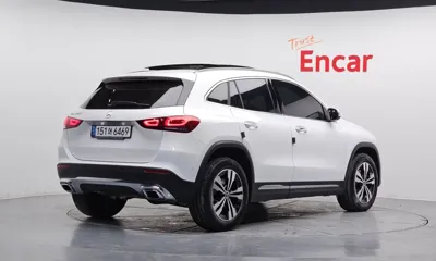 Mercedes-Benz GLA-Class 2021, 23861 км, за 20812.68 USD