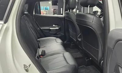 Mercedes-Benz GLA-Class 2021, 23861 км, за 20812.68 USD - фото 12