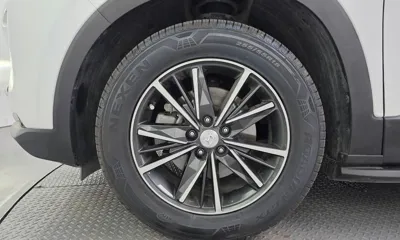 Hyundai Santafe 2020, 107384 км, за 12685.41 USD
