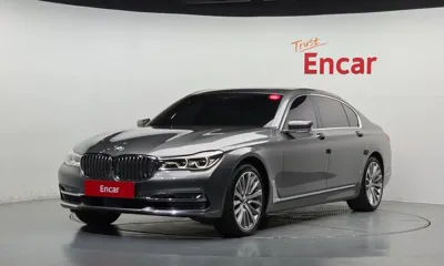 BMW 7-Series · 2016 год