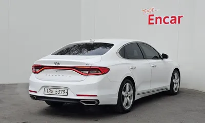 Hyundai Grandeur 2017, 147510 км, за 7214.13 USD