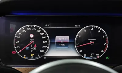 Mercedes-Benz E-Class 2019, 68282 км, за 20416.25 USD - фото 8