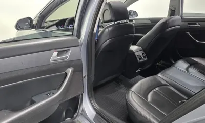 Hyundai Sonata 2017, 107350 км, за 6937.56 USD - фото 19