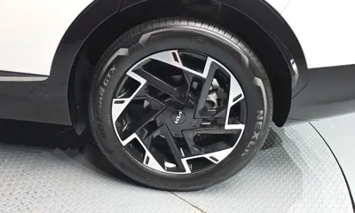 Kia Sportage 2023, 58047 км, за 14977.21 USD - фото 21