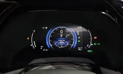 Lexus RX 2023, 71906 км, за 48166.5 USD - фото 8