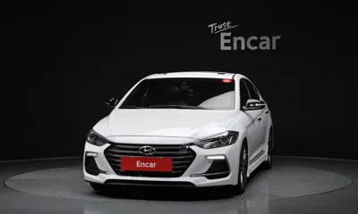 Hyundai Avante 2017, 112267 км, за 7548.9 USD