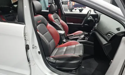 Hyundai Avante 2017, 112267 км, за 7548.9 USD - фото 12