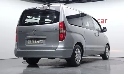Hyundai Starex 2011, 217031 км, за 2847.68 USD