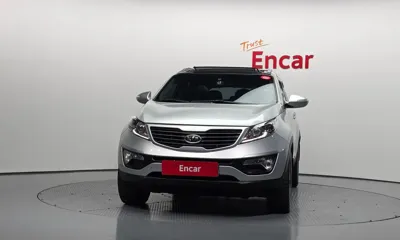 Kia Sportage 2011, 85554 км, за 4957.7 USD