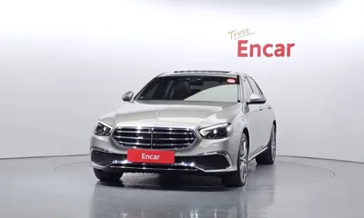 Mercedes-Benz E-Class 2022, 43507 км, за 29268.62 USD