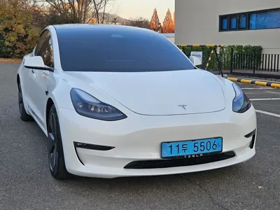 Tesla Model 3 2021, 45794 км, за 15562.9 USD