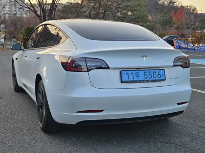 Tesla Model 3 2021, 45794 км, за 15562.9 USD