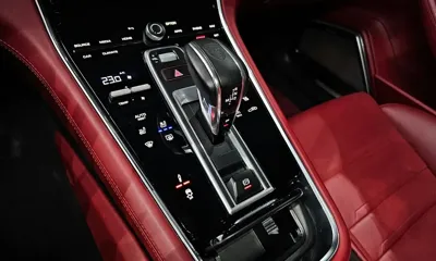 Porsche Panamera 2021, 51315 км, за 89266.91 USD - фото 9