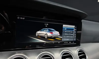 Mercedes-Benz E-Class 2018, 118835 км, за 10437.18 USD - фото 18