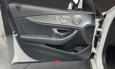 Mercedes-Benz E-Class 2018, 118835 км, за 10437.18 USD - фото 24