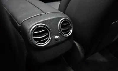 Mercedes-Benz E-Class 2018, 118835 км, за 10437.18 USD - фото 28