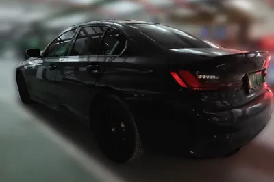 BMW 3 Series 2022, 91000 км, за 22897 USD