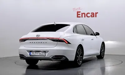 Hyundai Grandeur 2022, 54569 км, за 15287.55 USD