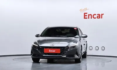Hyundai Avante 2023, 54423 км, за 12241.97 USD
