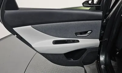 Hyundai Avante 2023, 54423 км, за 12230.04 USD - фото 25