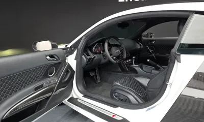 Audi R8 2015, 52021 км, за 52036.22 USD - фото 10