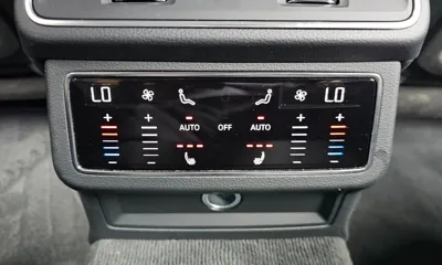 Audi A6 2021, 107036 км, за 15335.81 USD - фото 31