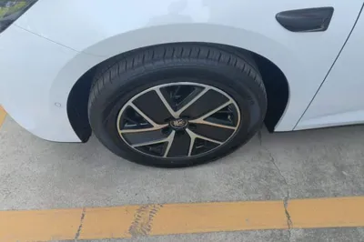 BYD Qin L 2025, 3100 км, за 15191 USD - фото 10