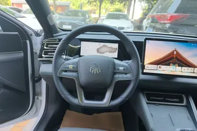 BYD Qin L 2025, 3100 км, за 15191 USD - фото 13