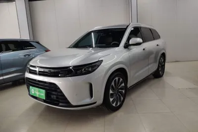 Hima AITO M7 · 2024 год