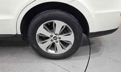 Hyundai Santafe 2012, 174212 км, за 2642.88 USD