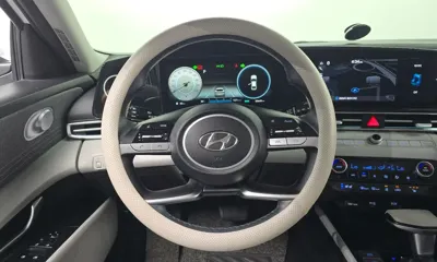Hyundai Avante 2021, 55645 км, за 10618.9 USD - фото 13