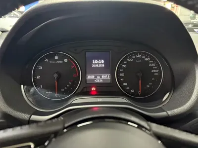 Audi Q2L 2022, 43000 км, за 18977.72 USD - фото 9