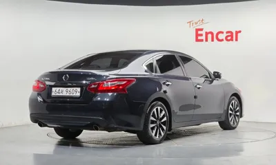 Nissan Altima 2018, 105507 км, за 4853.43 USD - фото 2