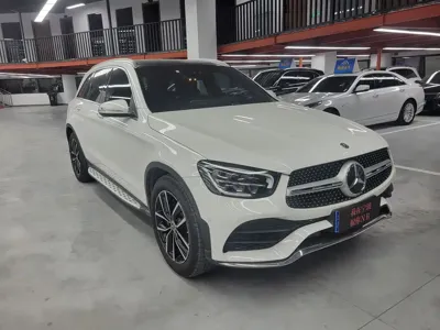 Mercedes-Benz GLC 2020, 60000 км, за 21600.52 USD