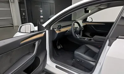 Tesla Model Y 2023, 51490 км, за 24632.15 USD - фото 11
