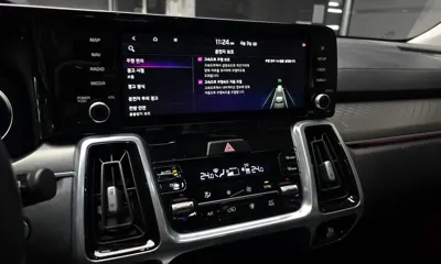Kia Sorento 2023, 51529 км, за 21225.67 USD - фото 16