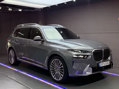 BMW X7 2023, 54421 км, за 63458.53 USD