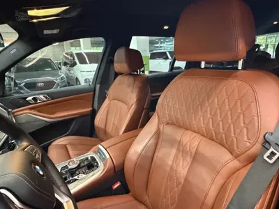 BMW X7 2023, 54421 км, за 63458.53 USD - фото 8