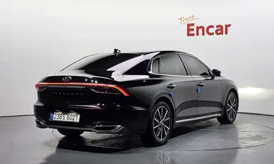 Hyundai Grandeur 2022, 123957 км, за 14768.2 USD