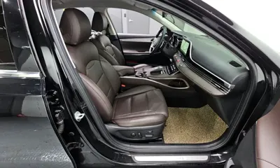 Hyundai Grandeur 2022, 123957 км, за 14768.2 USD - фото 12
